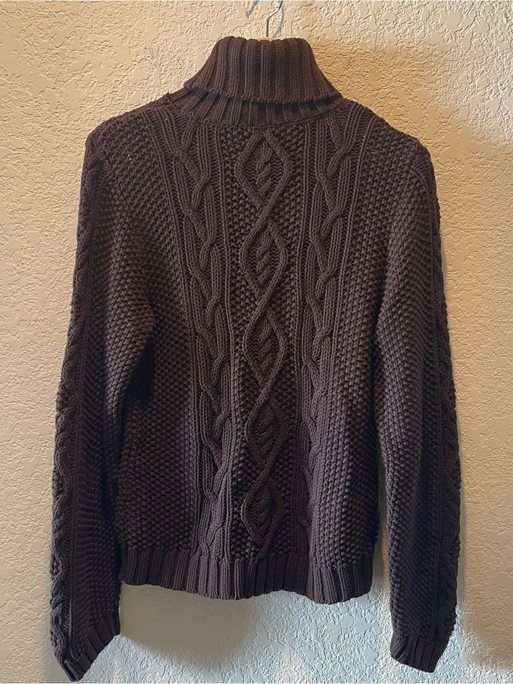 Lauren Ralph Lauren 100% cotton chocolate cable knit pullover sweater, size L - Picture 2 of 12